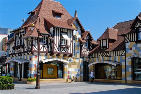 Hermès Deauville 